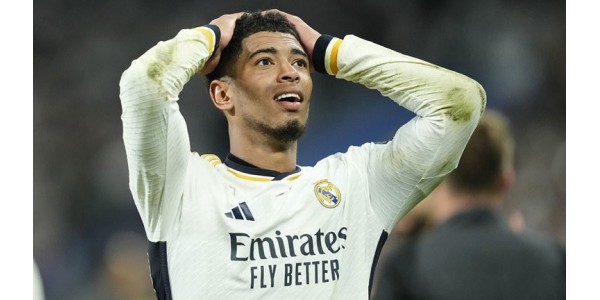 Mehrere hochkarätige Spieler von Real Madrid sitzen derzeit auf der Bank Mehrere hochkarätige Spieler von Real Madrid sitzen derzeit auf der Bank